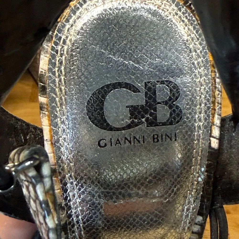 Gianni Bini Black & White Snake-Print Strappy Block Heels